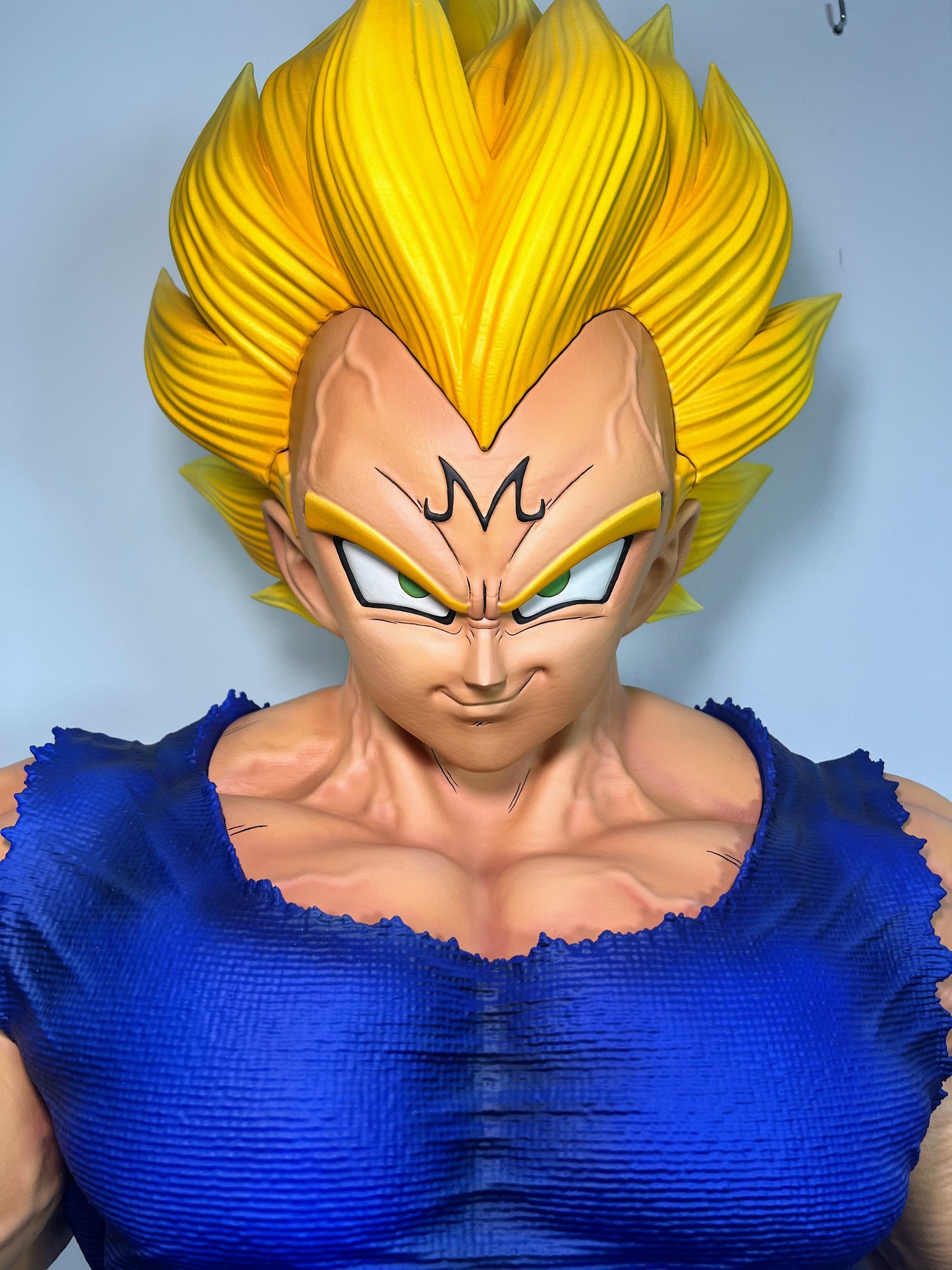 Majin Vegeta con luz - Real Size