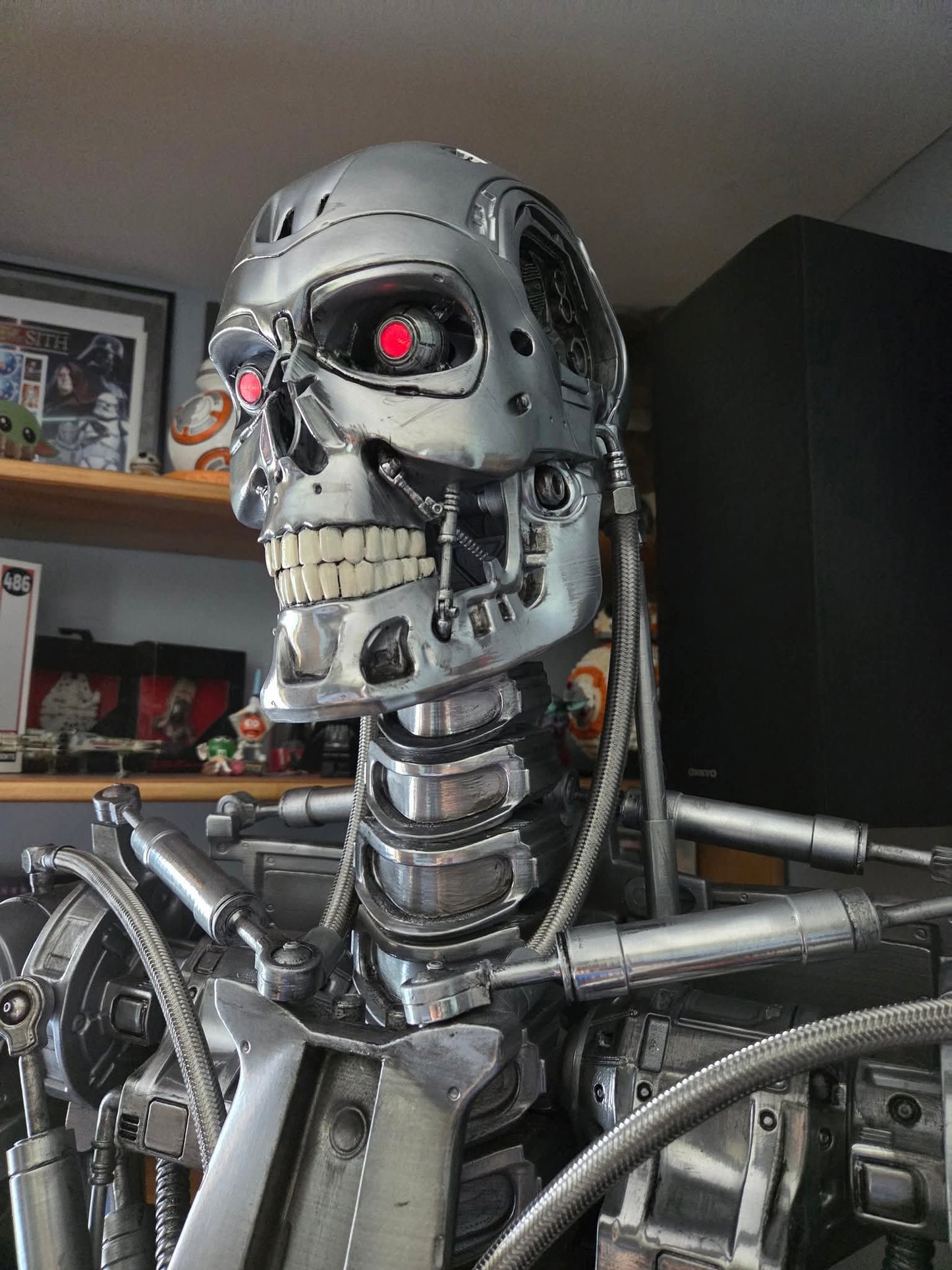 Figura Terminator A tamaño real