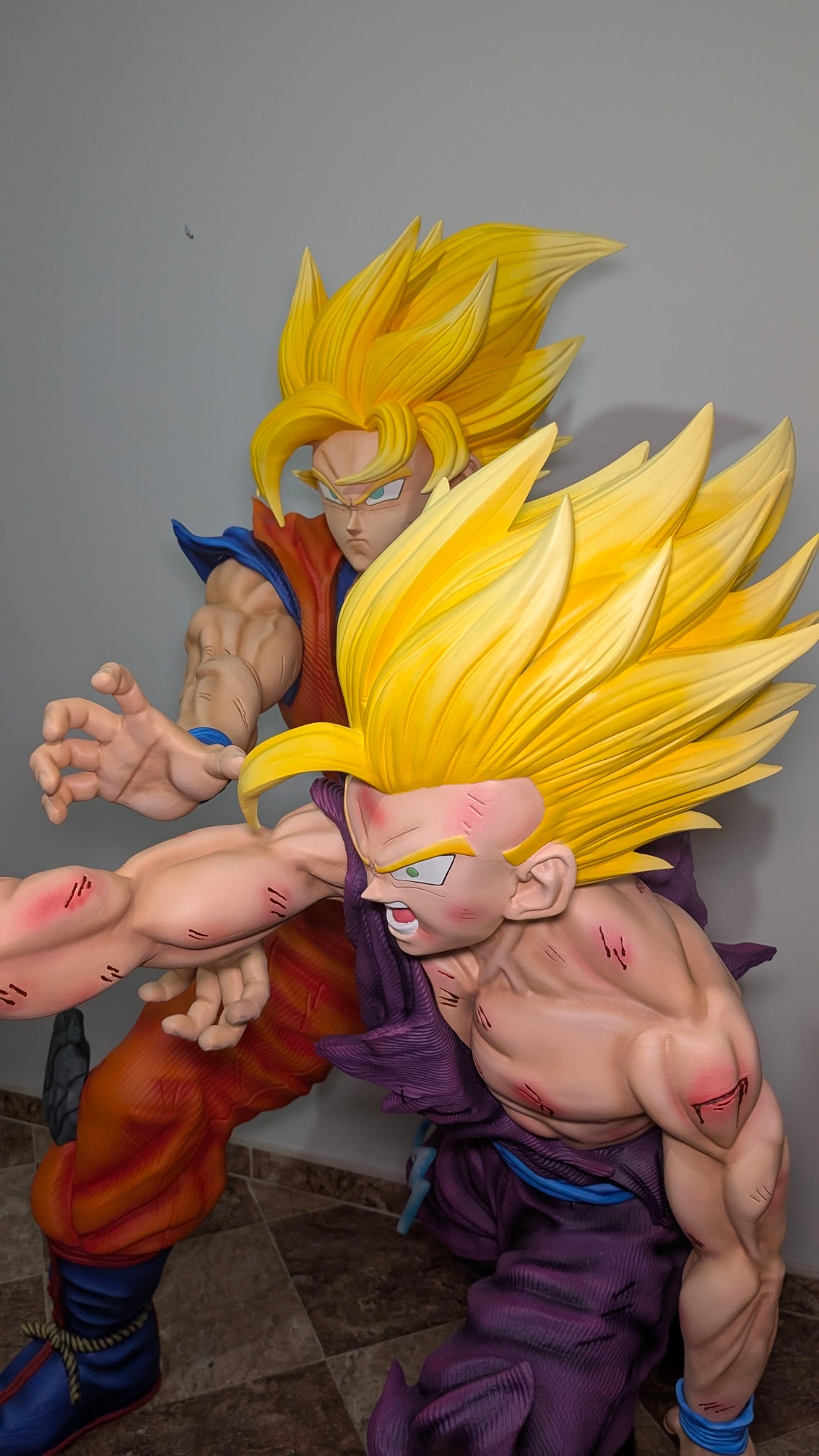 Dragon Ball -  Goku y Gohan a tamaño real