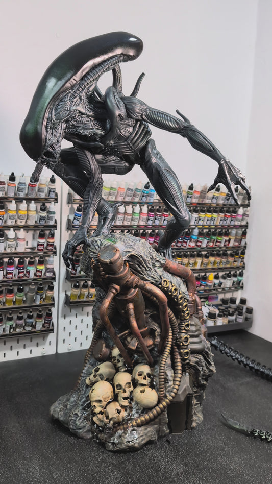Figura del xenomorfo de la pelicula Alien